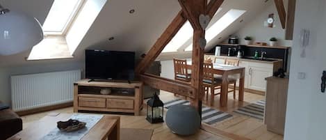 House | Dining