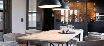 Oceans' 18 Comfortable Holiday Residence