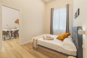 1 chambre, fer et planche à repasser, Wi-Fi, draps fournis