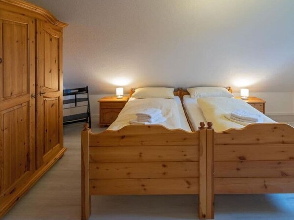 2 bedrooms, individually furnished, iron/ironing board