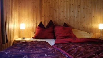 6 bedrooms, individually furnished