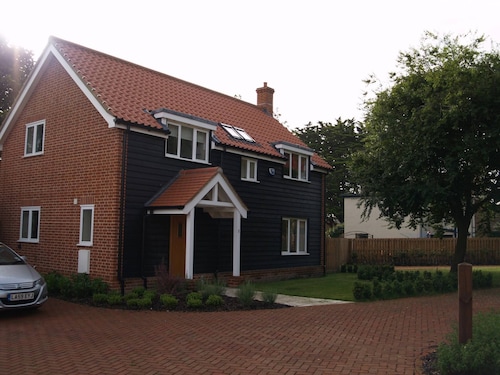 3 Alexandra Place, Walberswick