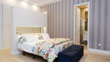 House | 3 bedrooms, iron/ironing board, bed sheets