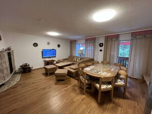 House | Dining - No 7 - Kapellenweg 13 (Titisee-Neustadt)