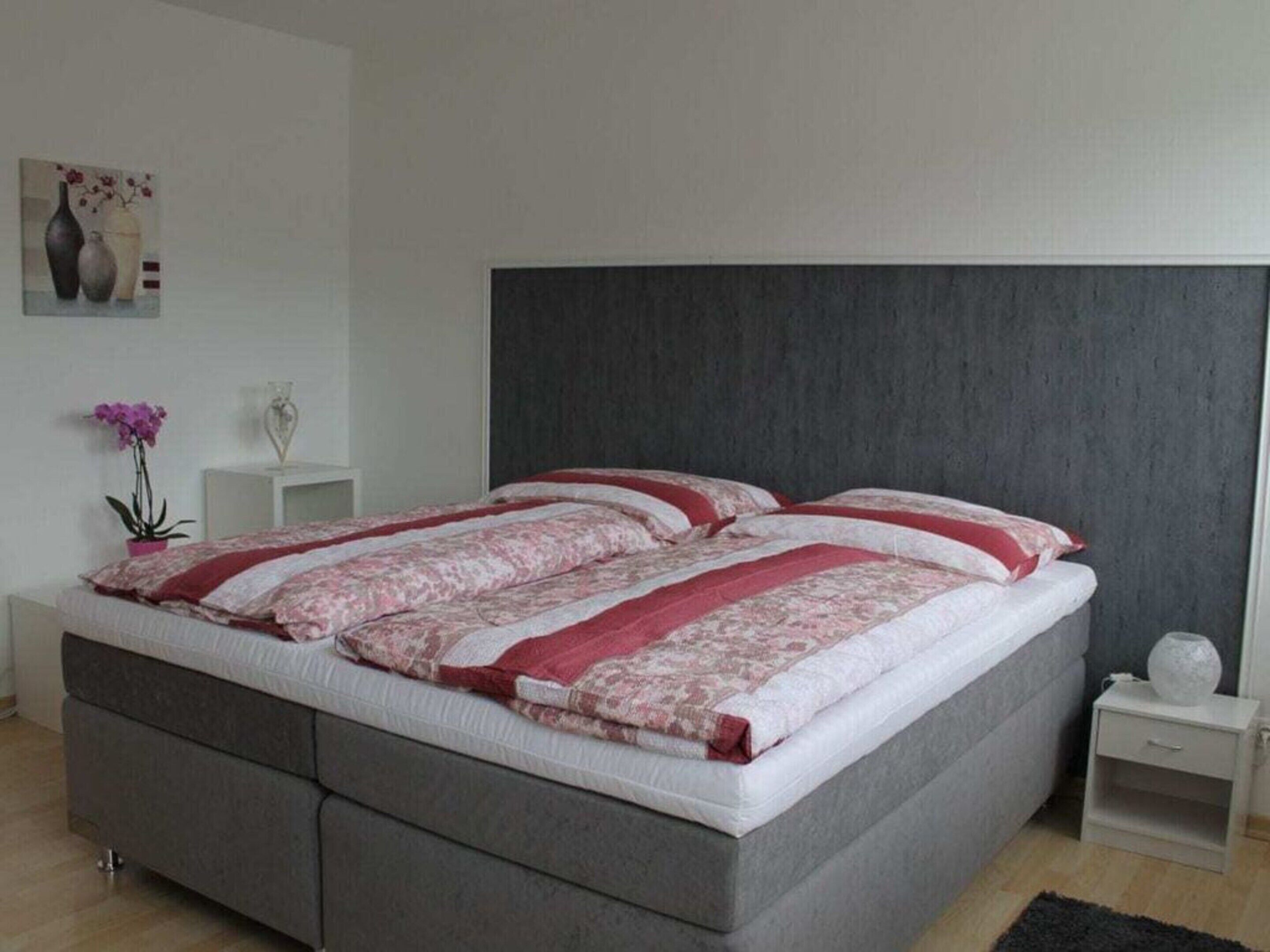 2 bedrooms, individually furnished