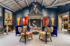 Interior - Dimora Orlando with Private Courtyard (Venice)