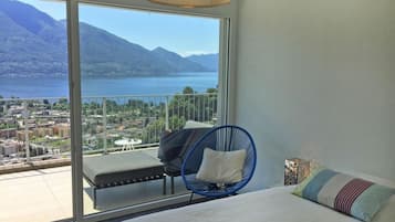 House | 2 bedrooms, individually furnished