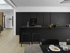 Villa | Dining - Atria Comfortable Holiday Residence (Liznjan)