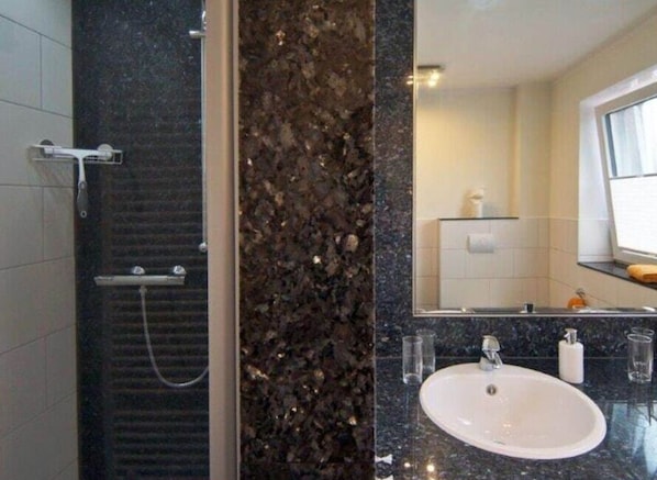 Ferienhaus | Badezimmer