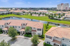 Exterior - Magic at Storey Lake: 5BD Home, 10min from Disney (Kissimmee)