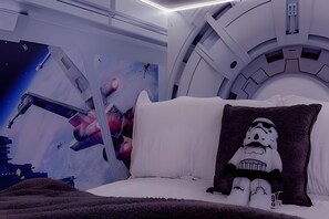 8 Schlafzimmer, Bügeleisen/Bügelbrett, Bettwäsche