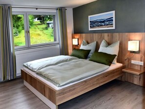 Casa | 3 habitaciones, muebles diferentes y ropa de cama