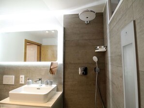 Bathroom - Bergsternchen Comfortable Holiday Residence (Oberstdorf)