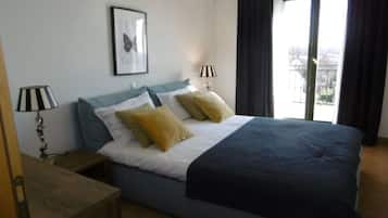 Casa rodante | 2 habitaciones, muebles diferentes y tabla de planchar con plancha