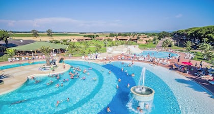 Village with pool in Montalto Marina