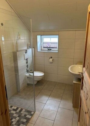 Ferienhaus | Badezimmer