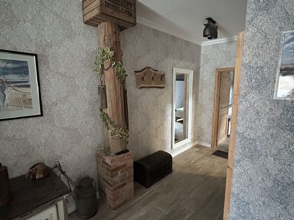 House | Interior - Landhaus Ropkes Comfortable Holiday Residence (Sudbrookmerland)