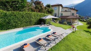Mobile Home | Pool | Outdoor pool