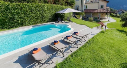 Villa Comfortable Holiday Residence