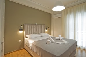 2 slaapkamers, een strijkplank/strijkijzer, wifi, beddengoed