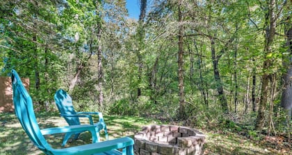 NEW King Bed! Firepit and Near CLE, BW, Metroparks