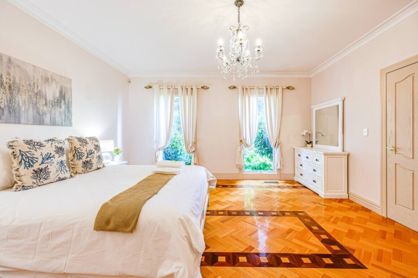 7 chambres, bureau, fer et planche à repasser, Wi-Fi gratuit