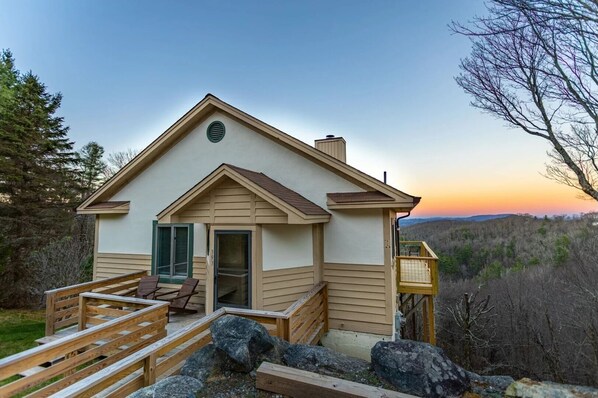 Exterior - 3-Bedroom House w/Hot Tub, Stunning Mountain View, 2-Story Deck (Watauga County)