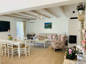 วิลล่า | ร้านอาหาร