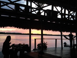 Outdoor dining - Amazon. Kurupira floating hut. Suit Room (leticia)