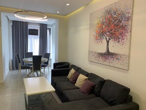 Living area - Welcome Northern Avenue Apartments (Yerevan)