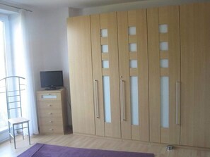 Interior - Poseidon in the Amrumer Welle (Wittduen)