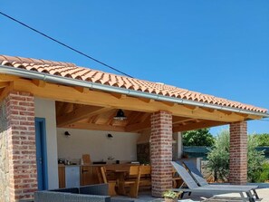 Villa | Outdoor dining - Lusa Comfortable Holiday Residence (Krk)