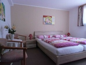 ハウス | 2 室のベッドルーム、客室ごとに異なるインテリア、アイロン / アイロン台、ベッドシーツ