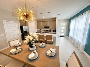 Dining - RR7798SD – High-end vacation rental - 8 guests (Kissimmee)