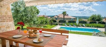 Villa Nika Comfortable Holiday Residence