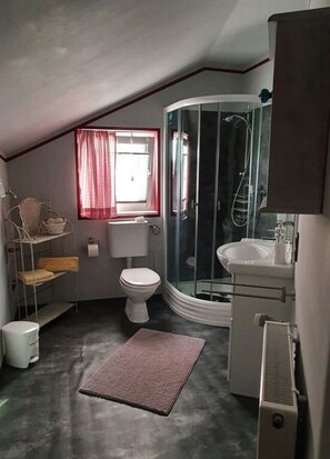 House | Bathroom
