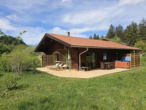 Chalet | Exterior