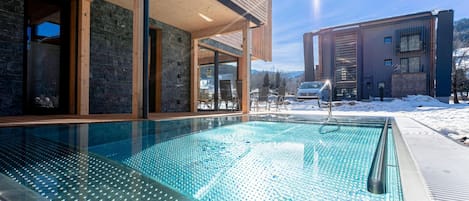 Apartment | Pool | Indoor pool, outdoor pool