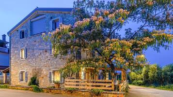 Mobile Home | Exterior