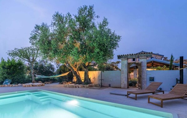 Mobile Home | Pool | Outdoor pool