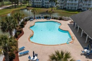 Pool - Calabash resort at Brunswick Plantation 27-hole golf course (Brunswick County)