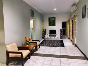 Front of property - The Kanzi Hotel & Village (Megamendung)