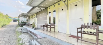 The Kanzi Hotel & Village