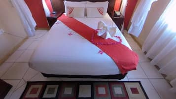 Family Double Room Single Use, River View | Desk, laptop workspace, iron/ironing board, free WiFi