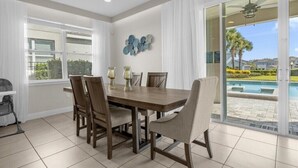 Dining - 5 Bedrooms/ 4.5 Bathrooms/ Encore (7434 MA) (Kissimmee)
