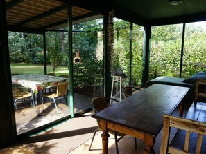 Dining - Villa Mimosa Comfortable Holiday Residence (Lacanau)