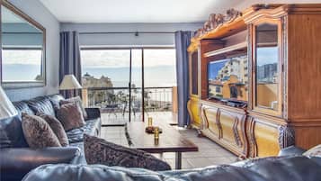 Apartamento, varias camas, balcón, vistas al mar (Princesa De Peñasco B 503)