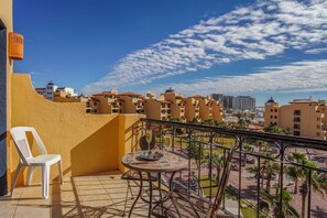 Condo, Multiple Beds, Balcony, Ocean View (Princesa De Peñasco B 503) | Outdoor dining