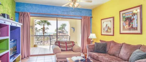 Condo, 1 King Bed with Sofa bed, Balcony, Ocean View (Princesa De Peñasco D 204) | Living area