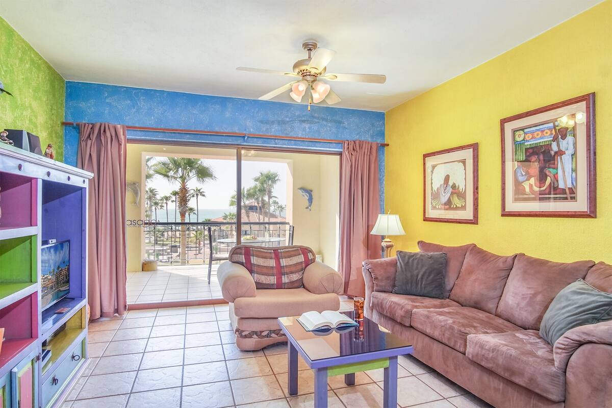 Appartement, 1 kingsize bed met slaapbank, balkon, uitzicht op zee (Princesa De Peñasco D 204) | Woonruimte | Een mp3-dock